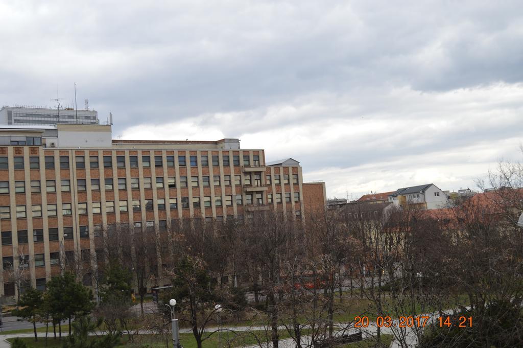 Apartment Accommodation Up To 17 Bratislava Ngoại thất bức ảnh